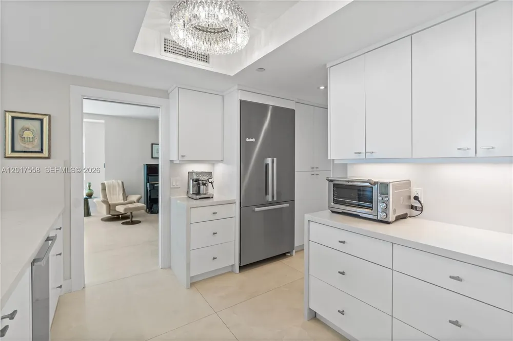 3350 SW 27th Ave #1802 Coconut Grove, FL 33133
