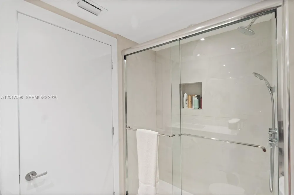 3350 SW 27th Ave #1802 Coconut Grove, FL 33133