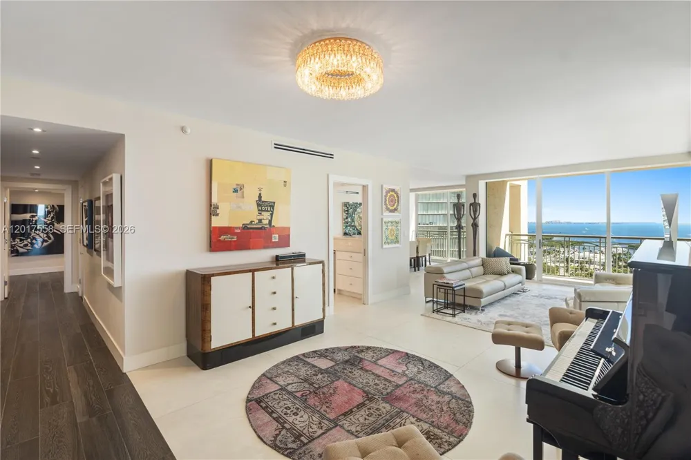 3350 SW 27th Ave #1802 Coconut Grove, FL 33133
