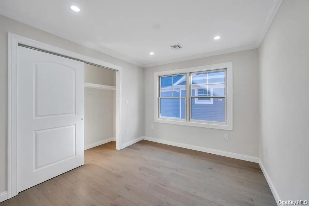 143 Emerson Avenue Floral Park, NY 11001