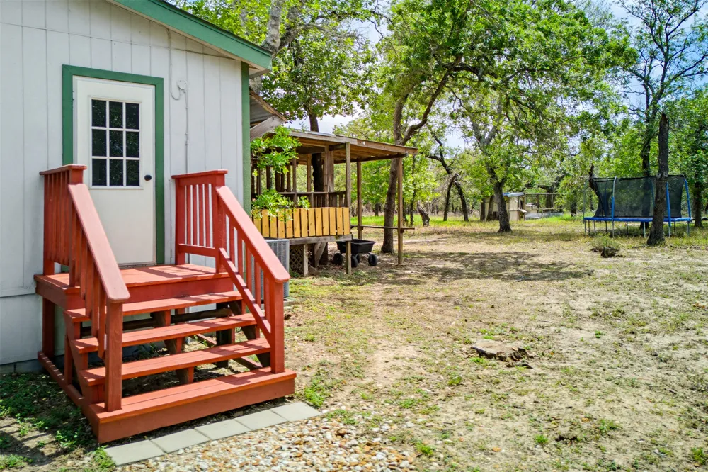 501 Turkey Tree Trail Seguin, TX 78155