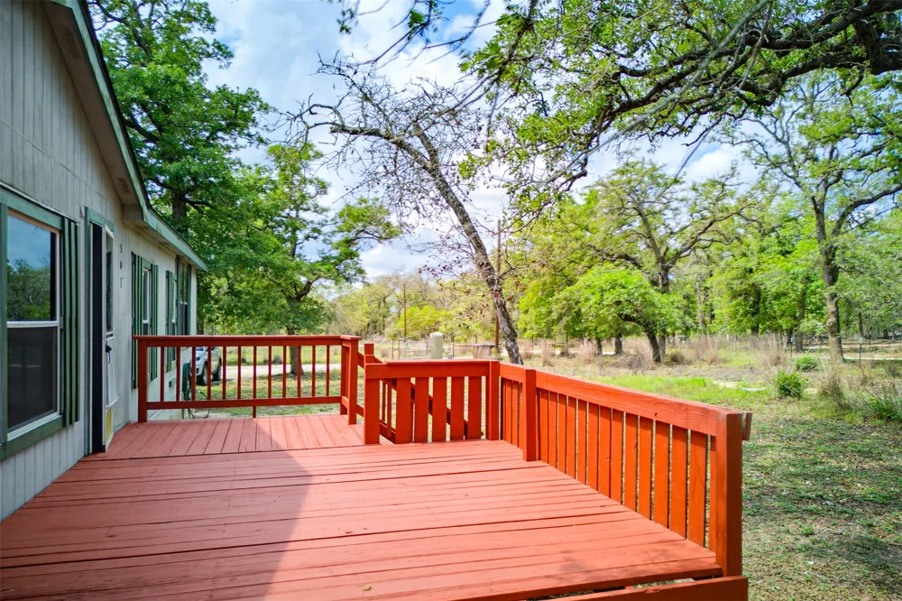 501 Turkey Tree Trail Seguin, TX 78155
