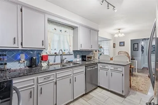 1201 Corey Drive Whitehouse, TX 75791