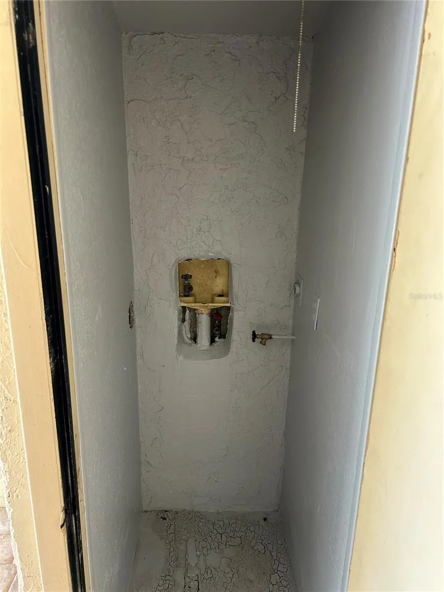 6301 58TH STREET #501 Pinellas Park, FL 33781