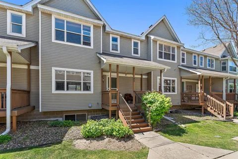 21 River Bend Place