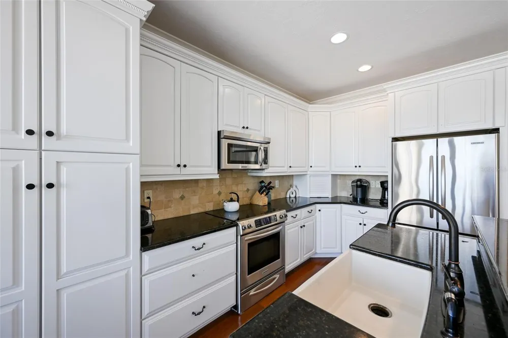 109 6TH STREET #B Bradenton Beach, FL 34217