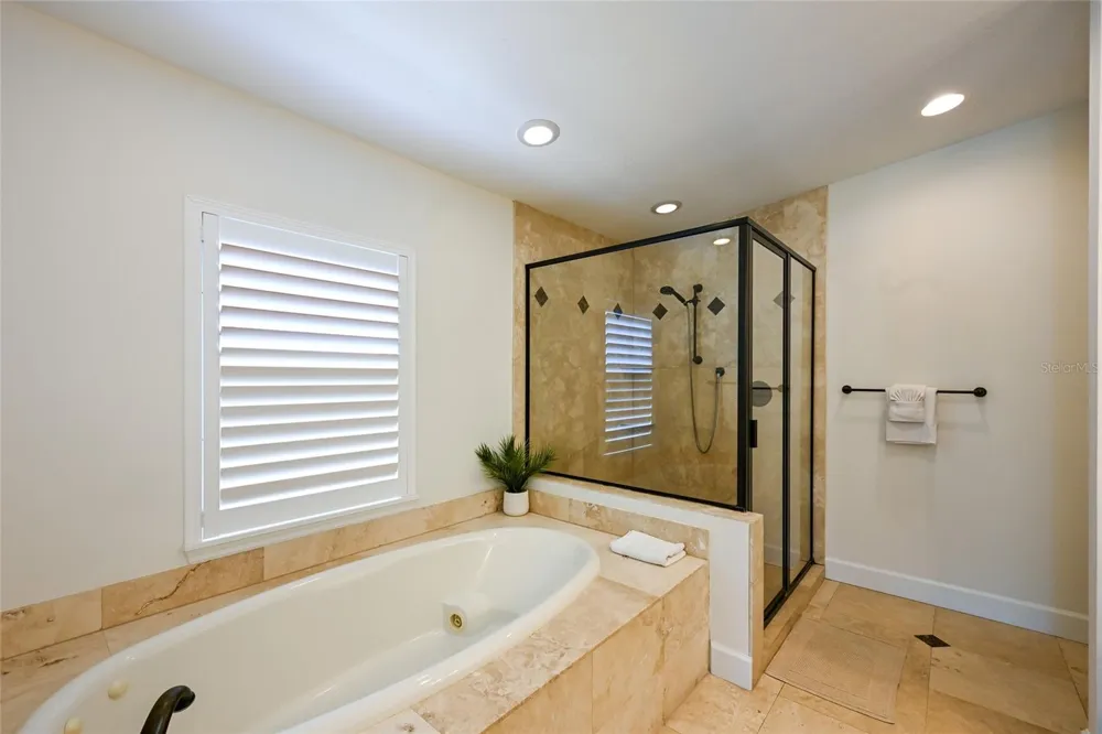 109 6TH STREET #B Bradenton Beach, FL 34217