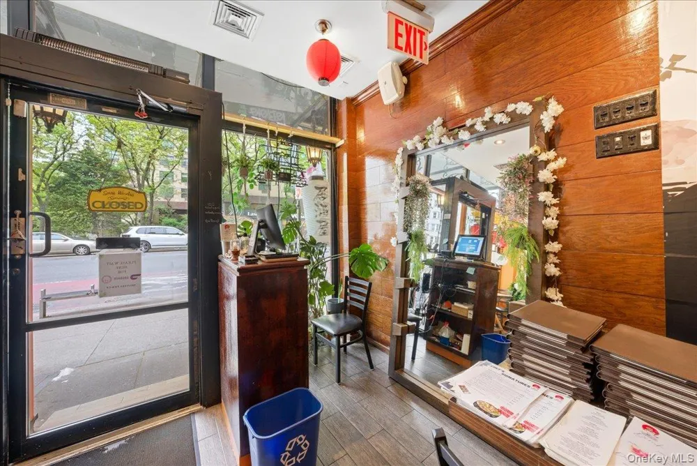 1435 2nd Avenue New York (Manhattan), NY 10021