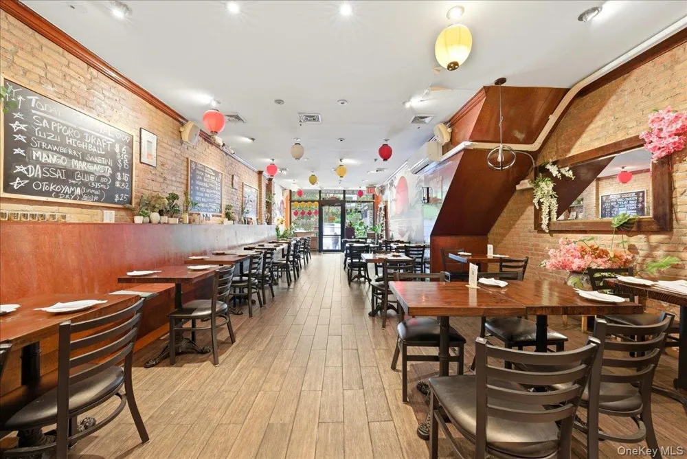 1435 2nd Avenue New York (Manhattan), NY 10021