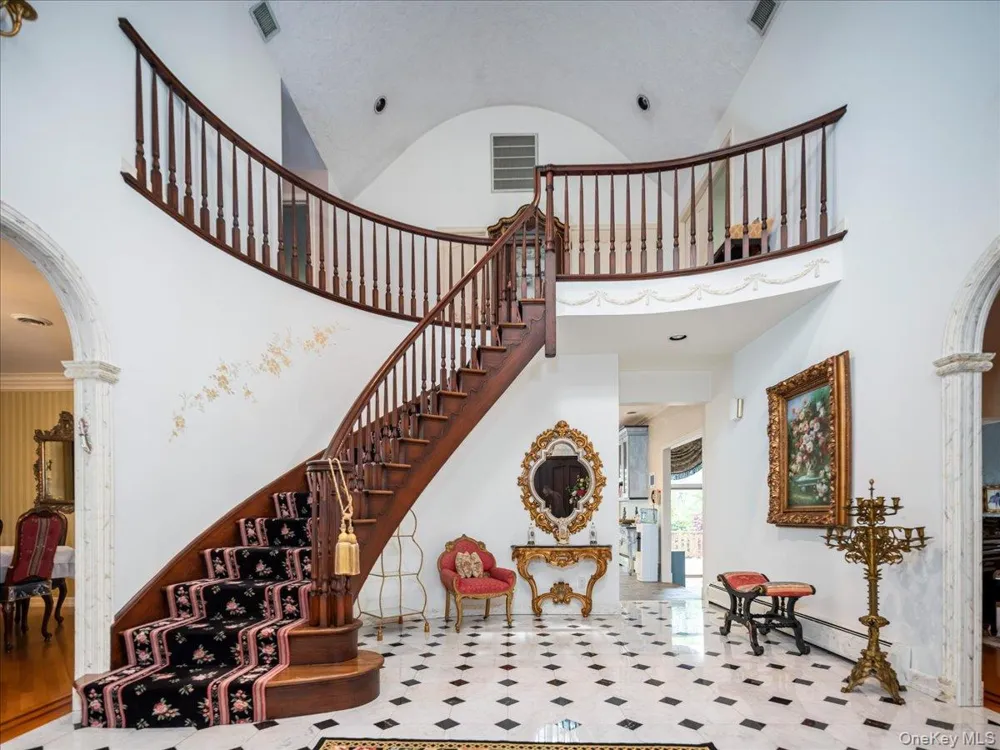 11 Bartlett Road Monsey, NY 10952
