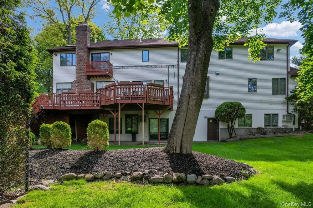 11 Bartlett Road Monsey, NY 10952