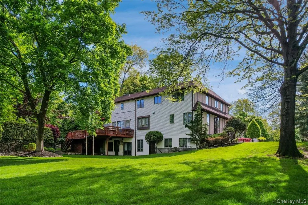 11 Bartlett Road Monsey, NY 10952
