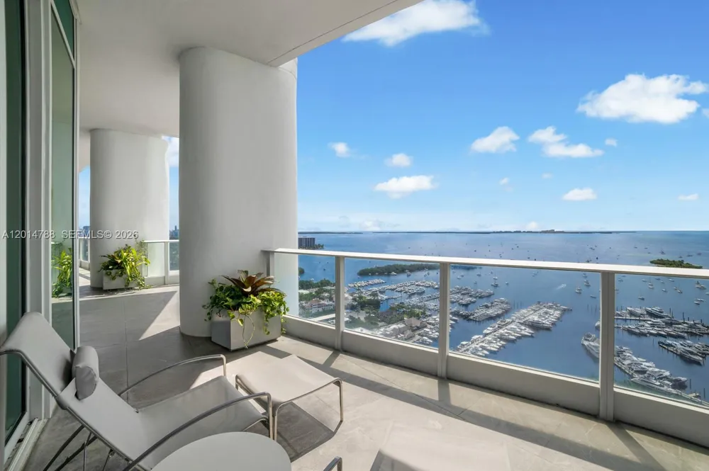 2627 S Bayshore Dr #3201 Miami, FL 33133