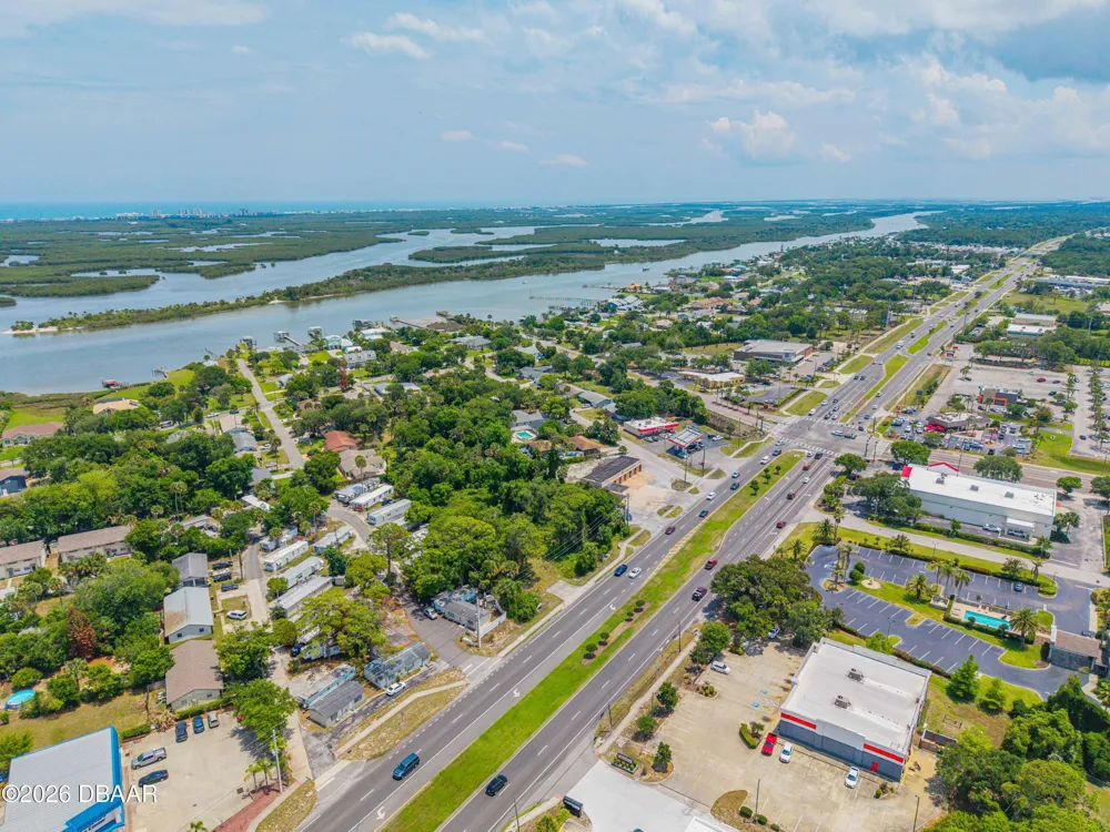 1711 S Ridgewood Avenue Edgewater, FL 32141