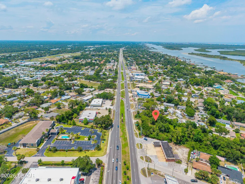 1711 S Ridgewood Avenue Edgewater, FL 32141