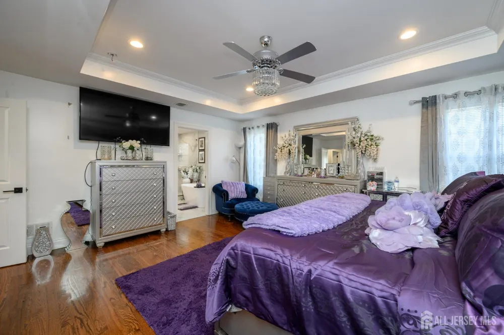 1019 Bishop Evans Way Linden, NJ 07036