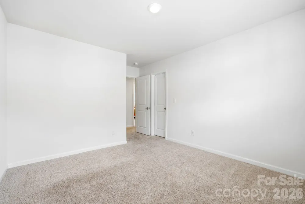 3157 Green Apple Drive Dallas, NC 28034