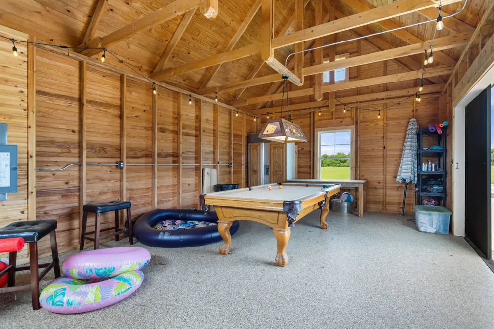 20108 County Road 452 Mineola, TX 75773
