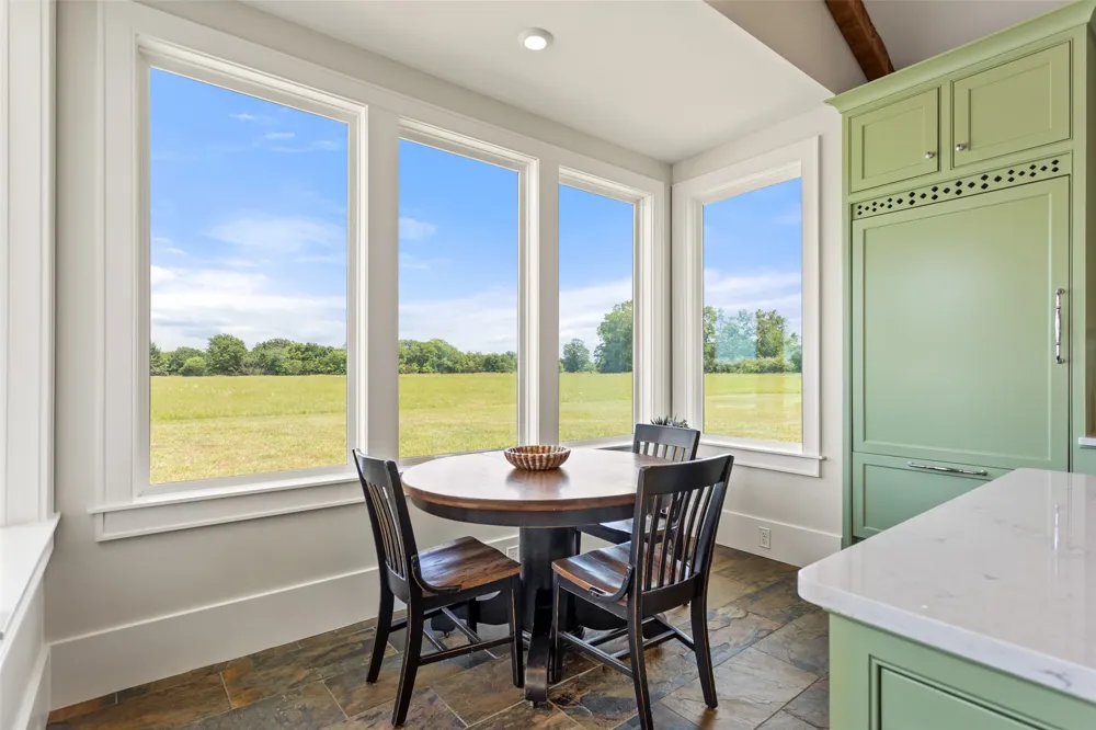 20108 County Road 452 Mineola, TX 75773