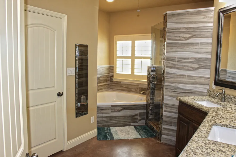 2601 NE 23rd Street Mineral Wells, TX 76067