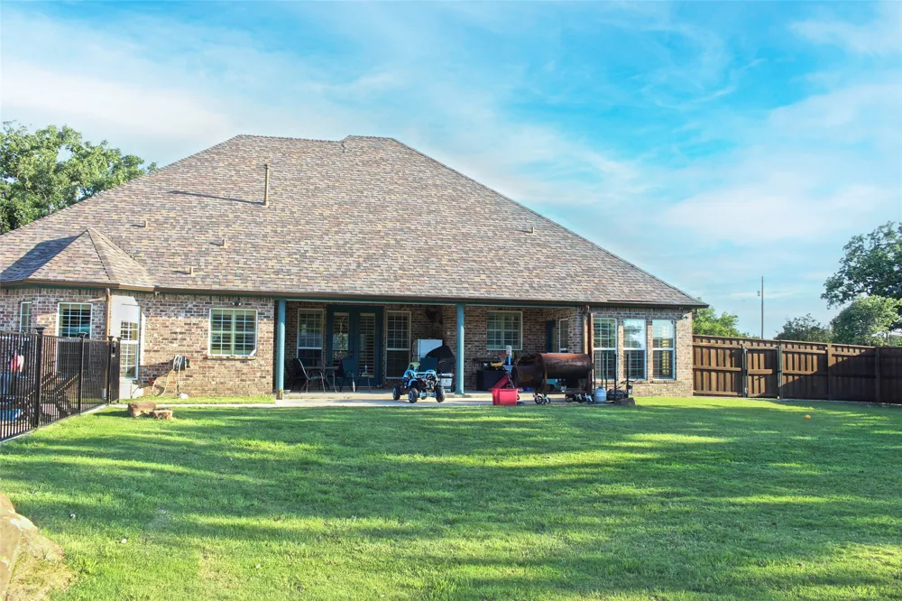 2601 NE 23rd Street Mineral Wells, TX 76067