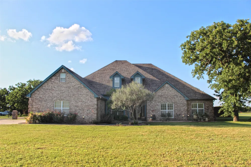 2601 NE 23rd Street Mineral Wells, TX 76067