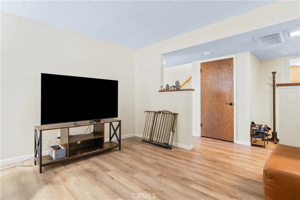4541 Yerba Atascadero, CA 93422