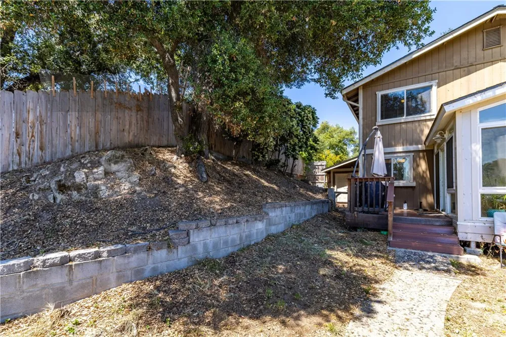 4541 Yerba Atascadero, CA 93422