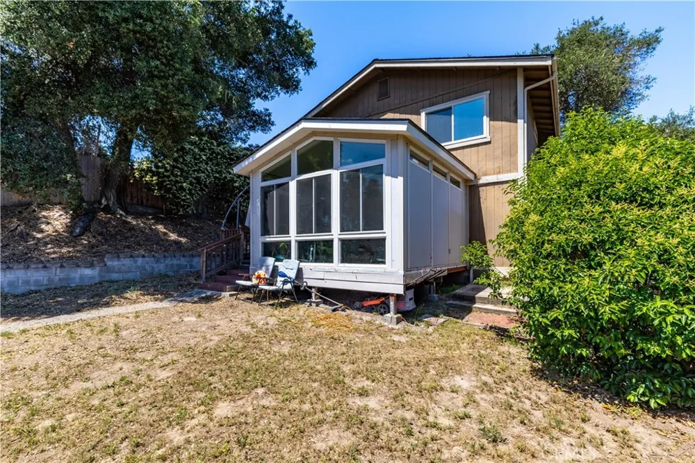 4541 Yerba Atascadero, CA 93422