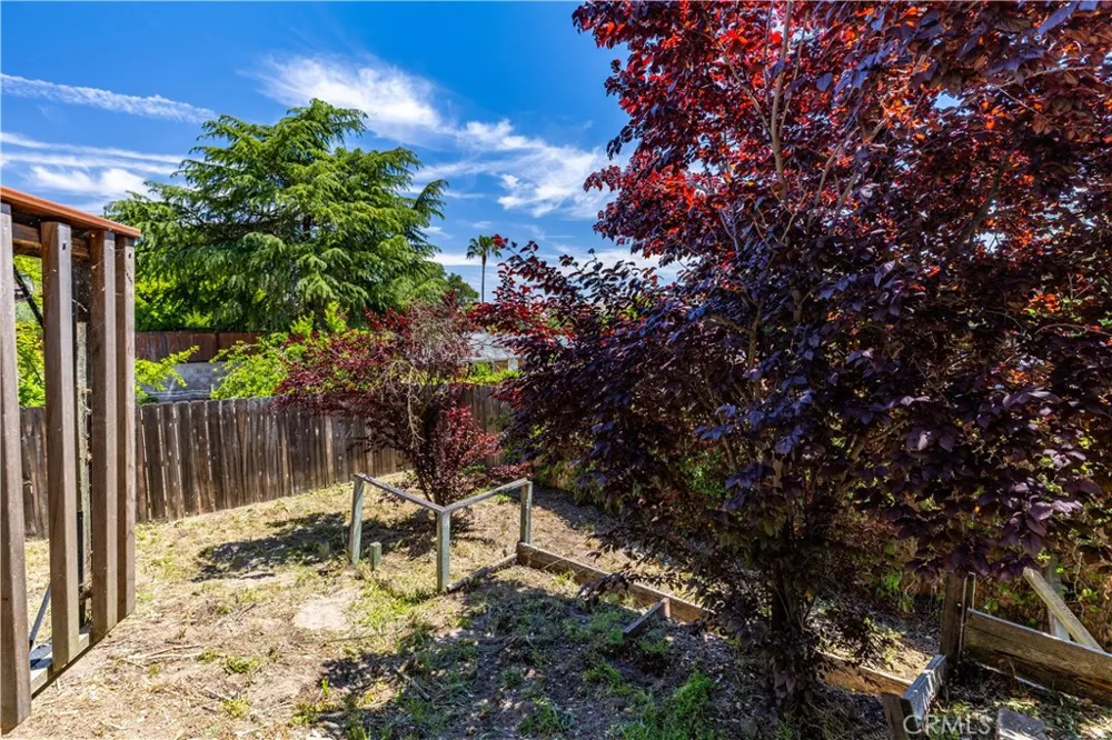 4541 Yerba Atascadero, CA 93422