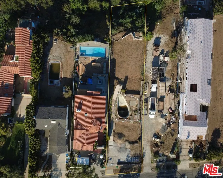 1028 Chautauqua Boulevard Pacific Palisades, CA 90272