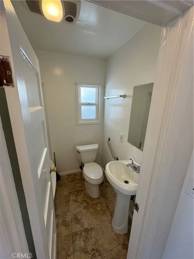 624 1st Hermosa Beach, CA 90254