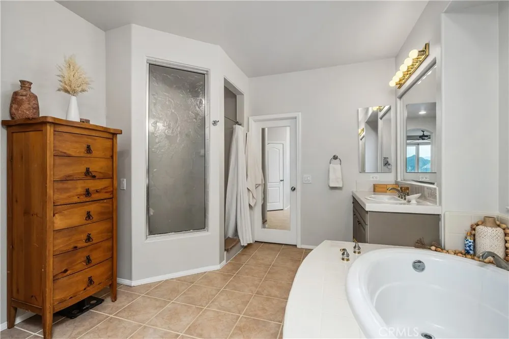 25730 Hawthorne Place Stevenson Ranch, CA 91381