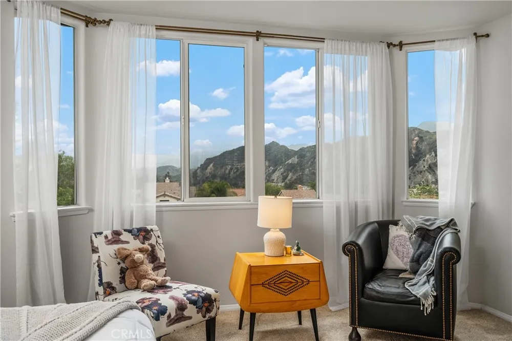 25730 Hawthorne Place Stevenson Ranch, CA 91381