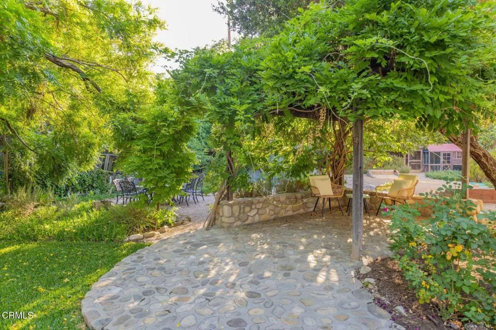 1450 Grand Avenue Ojai, CA 93023