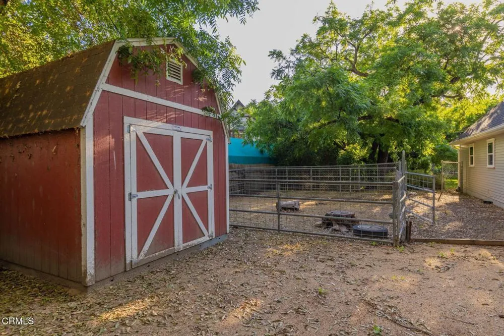 1450 Grand Avenue Ojai, CA 93023