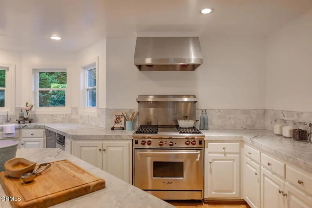 1450 Grand Avenue Ojai, CA 93023