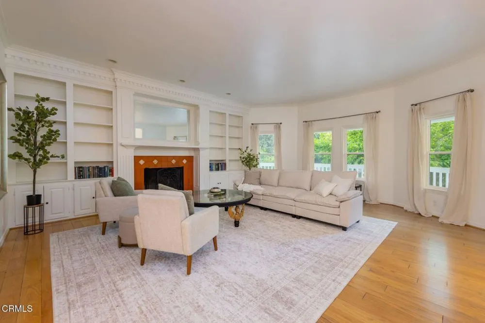 1450 Grand Avenue Ojai, CA 93023