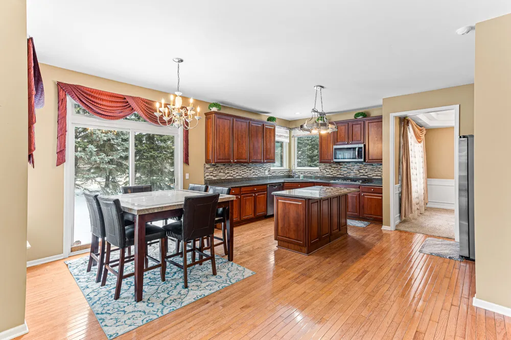 49896 Parkside Drive Northville, MI 48168