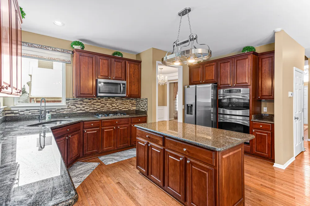 49896 Parkside Drive Northville, MI 48168