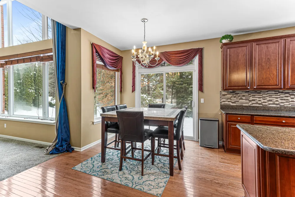 49896 Parkside Drive Northville, MI 48168