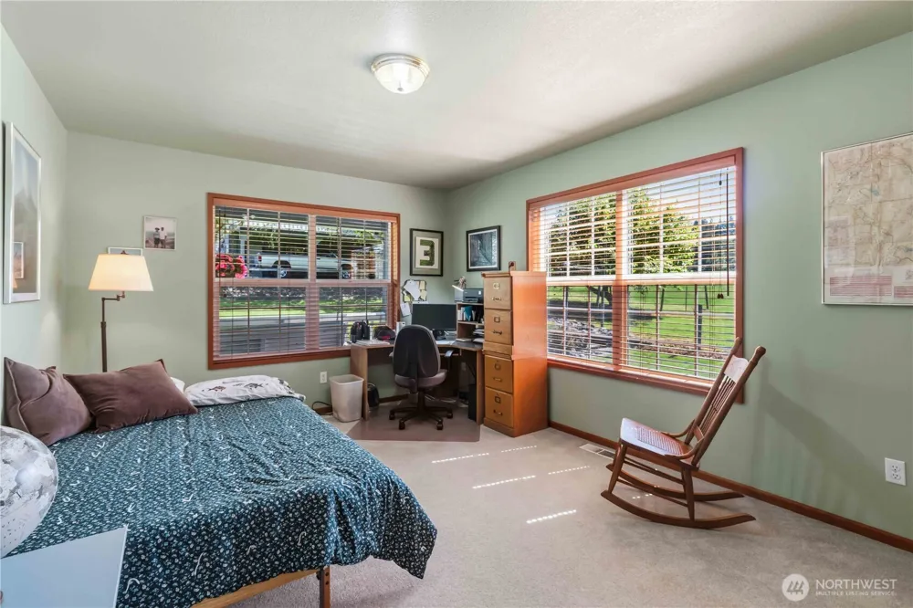 359 Frank Smith Road Toutle, WA 98649