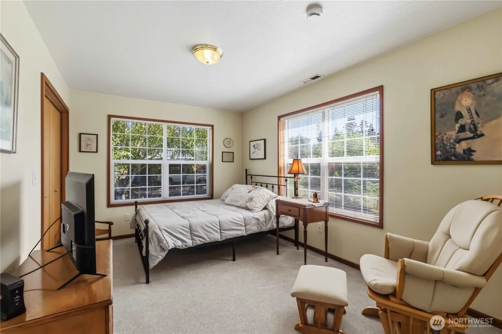 359 Frank Smith Road Toutle, WA 98649