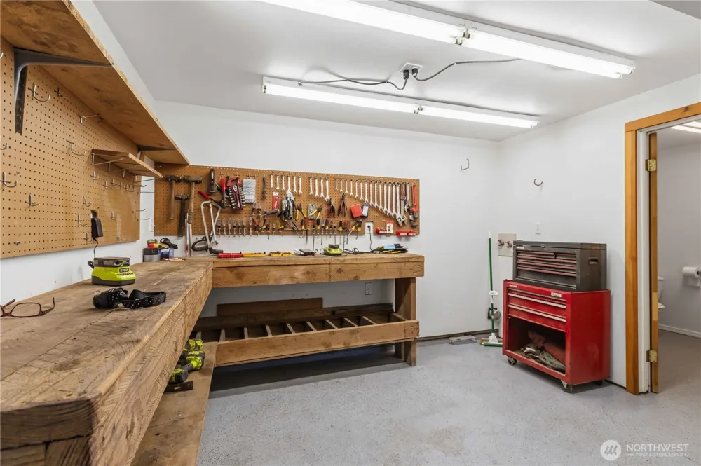 359 Frank Smith Road Toutle, WA 98649