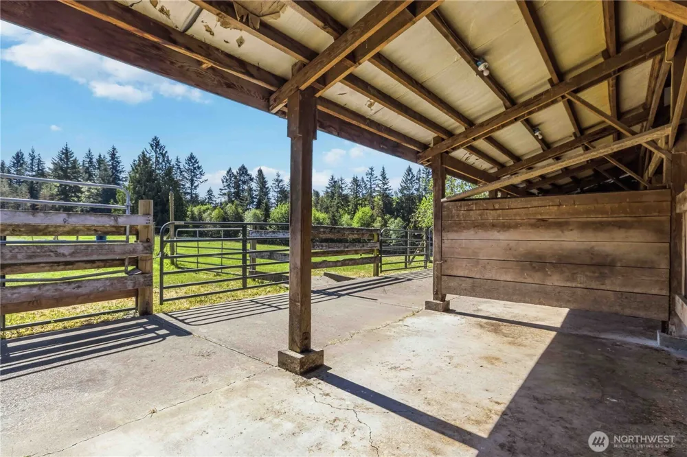 359 Frank Smith Road Toutle, WA 98649