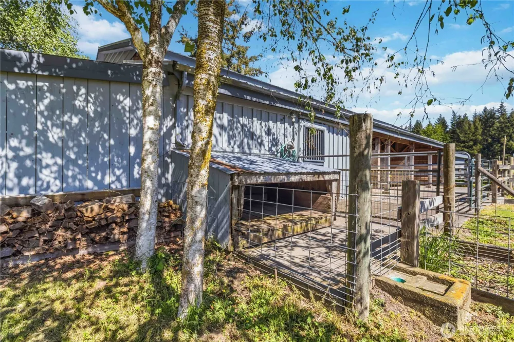 359 Frank Smith Road Toutle, WA 98649