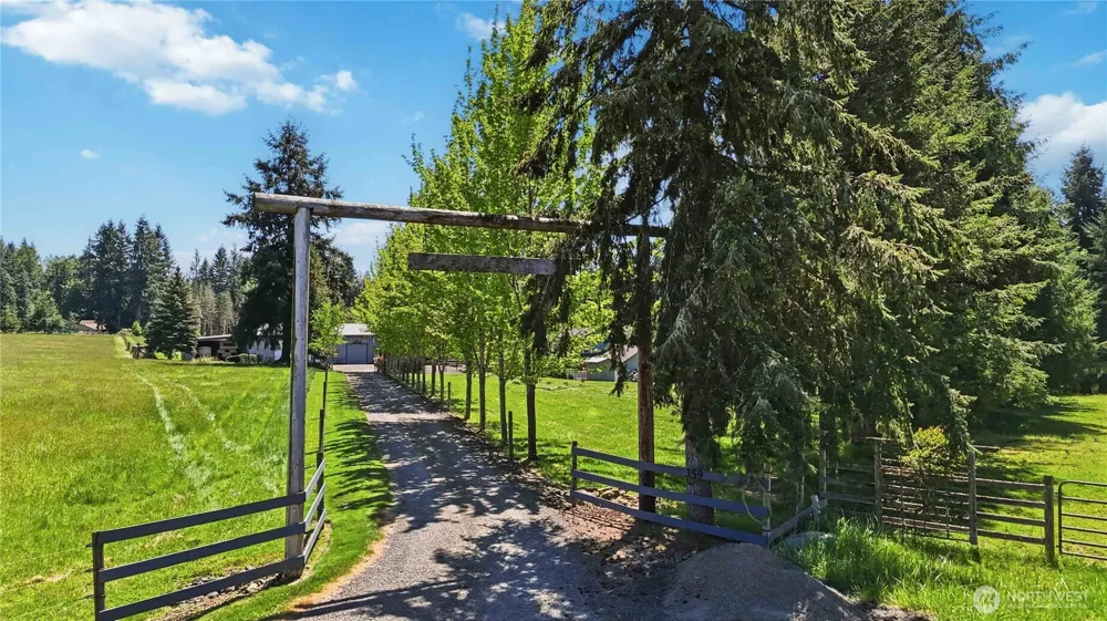 359 Frank Smith Road Toutle, WA 98649