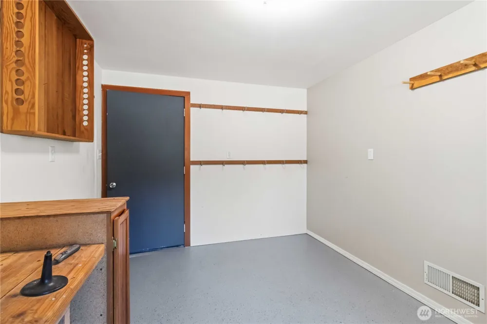 359 Frank Smith Road Toutle, WA 98649