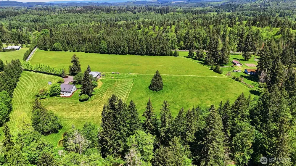 359 Frank Smith Road Toutle, WA 98649