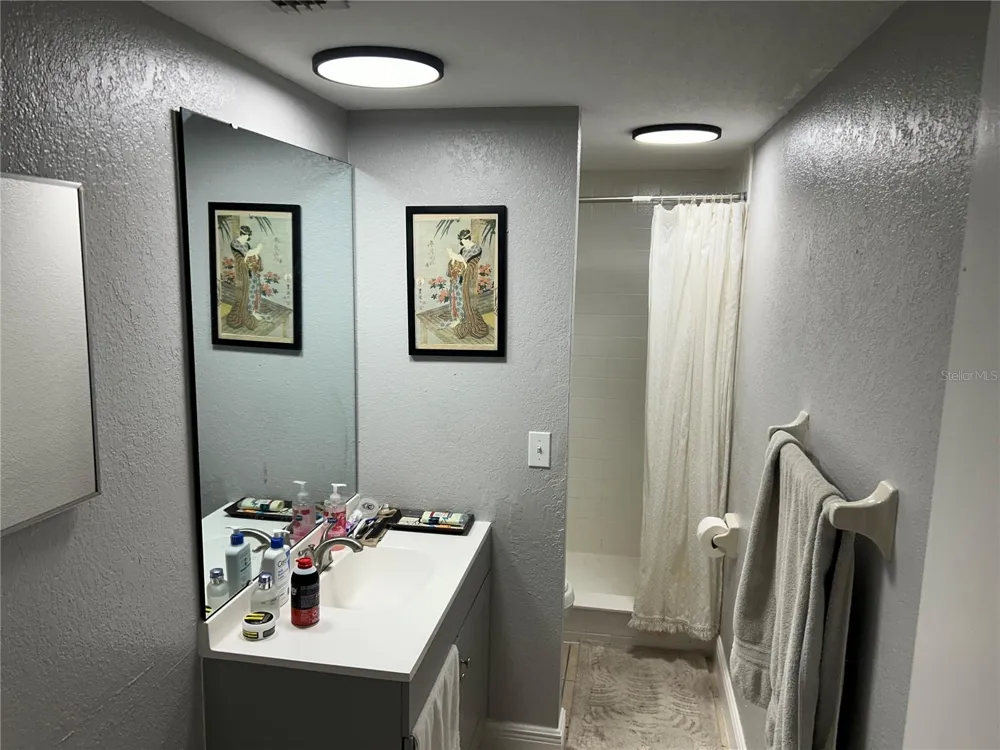 6301 58TH STREET #305 Pinellas Park, FL 33781